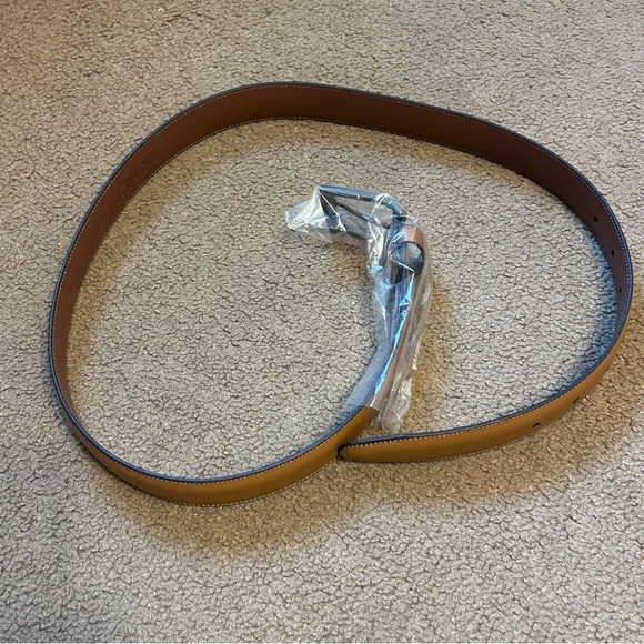 Cognac Brown Perry Ellis Men’s Leather Belt size 34/35 NWT - Picture 3 of 10